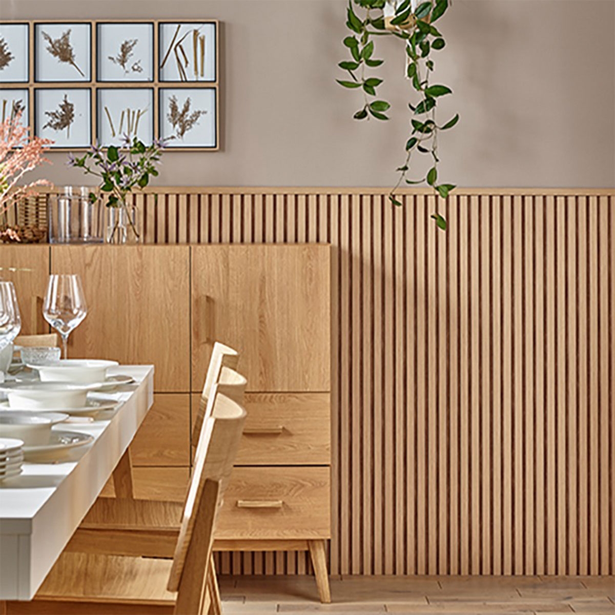 Intérieur avec revêtement Panneau Linerio M-Line Natural 265x12.2x1.20