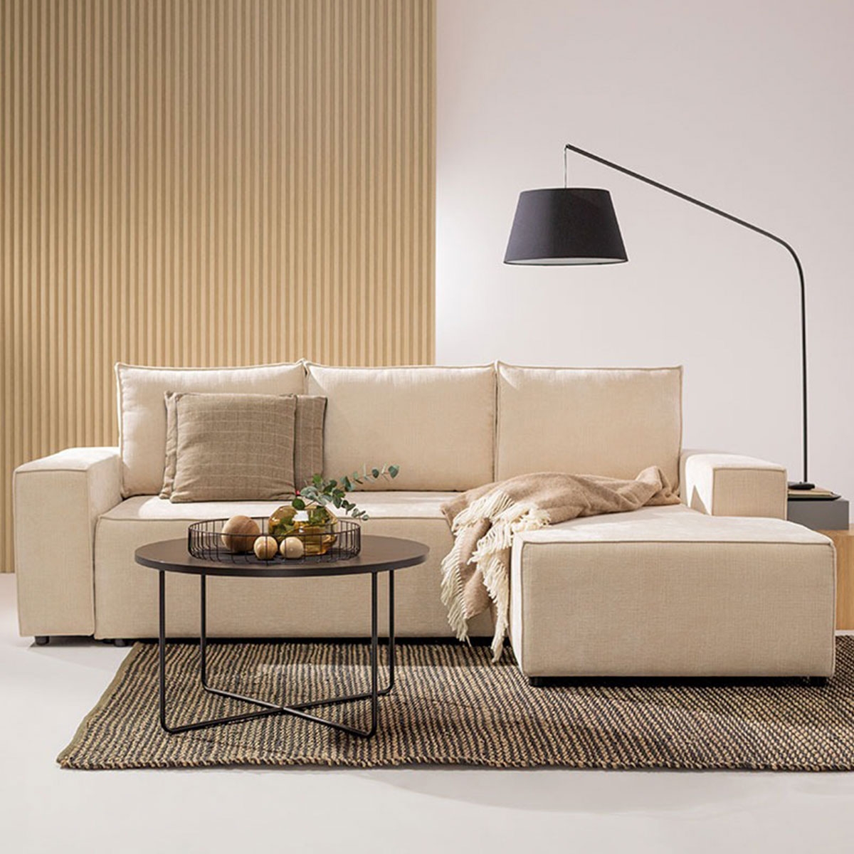 Interior com revestimento Painel Linerio M-Plus Line Light Oak 265x12.2x2.10