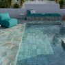 Exterior con pavimento Okai Ext. Green Antideslizante 30.3x60.3
