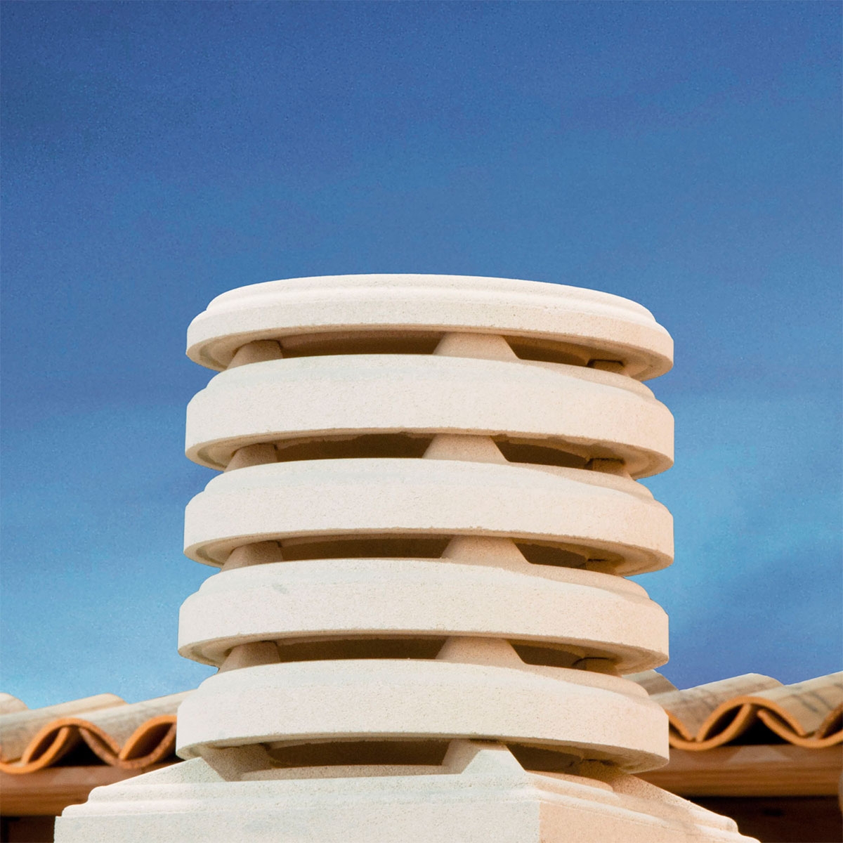 Exterior con Conjunto Samanta Redondo Blanco 50x50x54–30 (Precio por unidad)