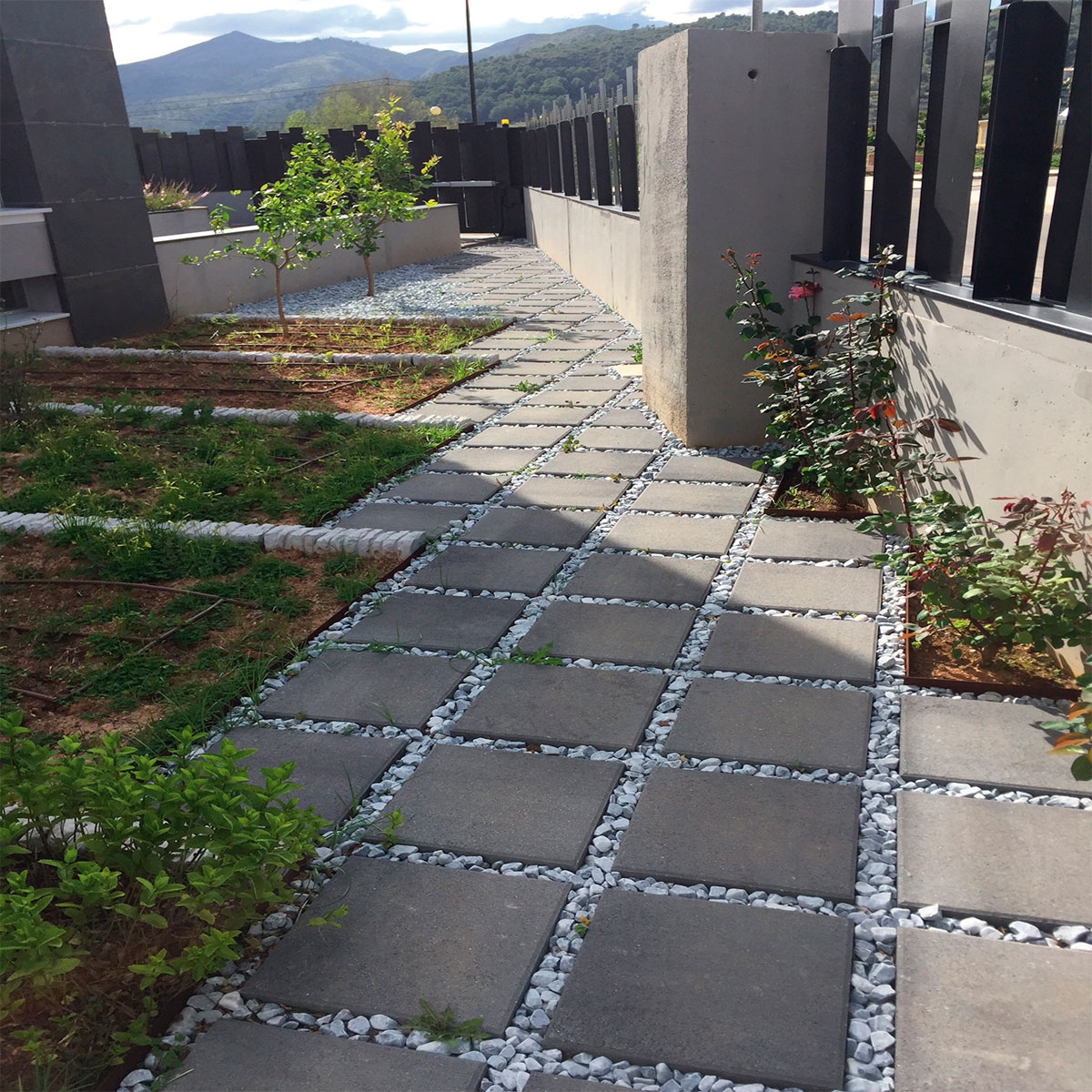 Exterior com Goya Antiderrapante Graphite Pack 40x40