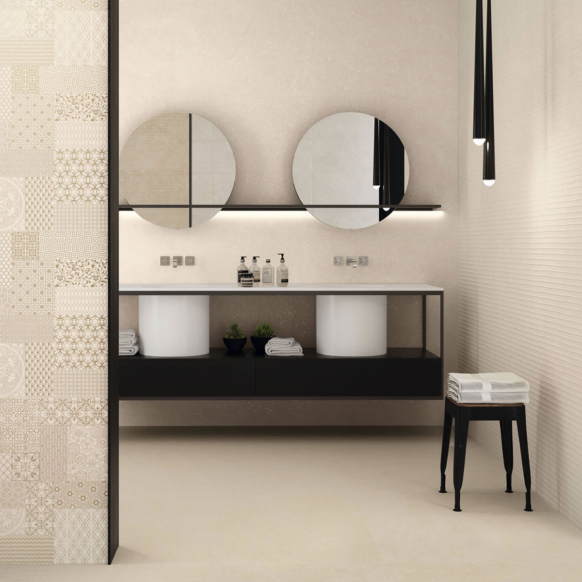 Badezimmer mit Antwerp 9530 Cremebeschichtung 30x90