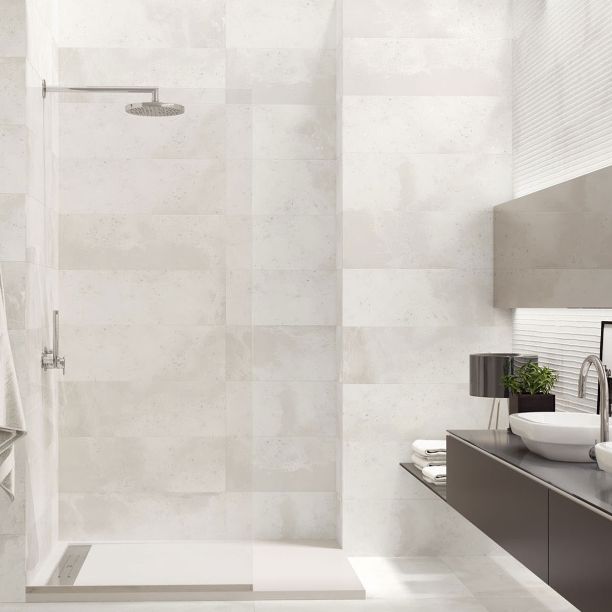 Salle de bain avec Montana 1869 Pavé blanc 100x100