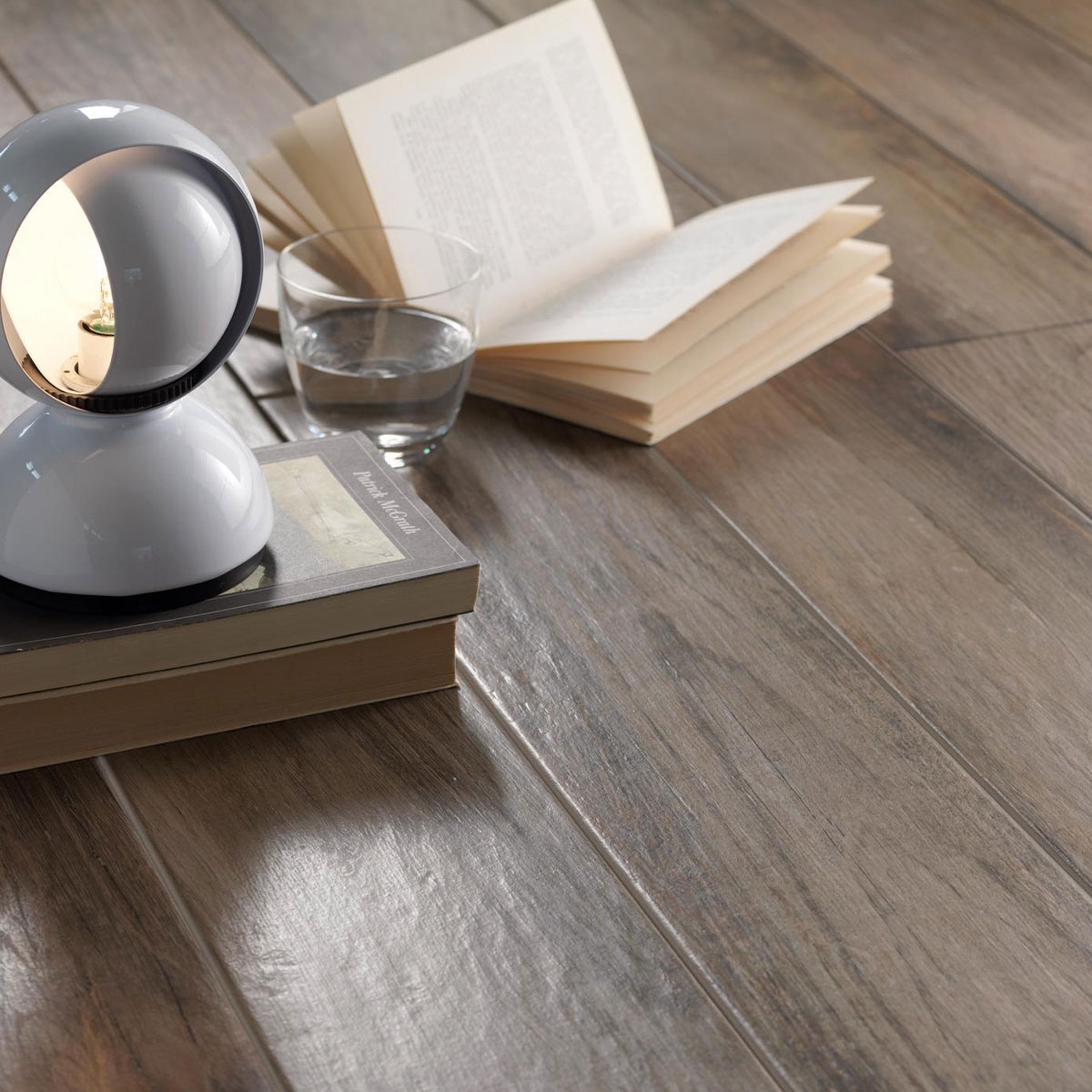 Interior with Treverkmood Noce 15x90 flooring (Box 1.08m2)