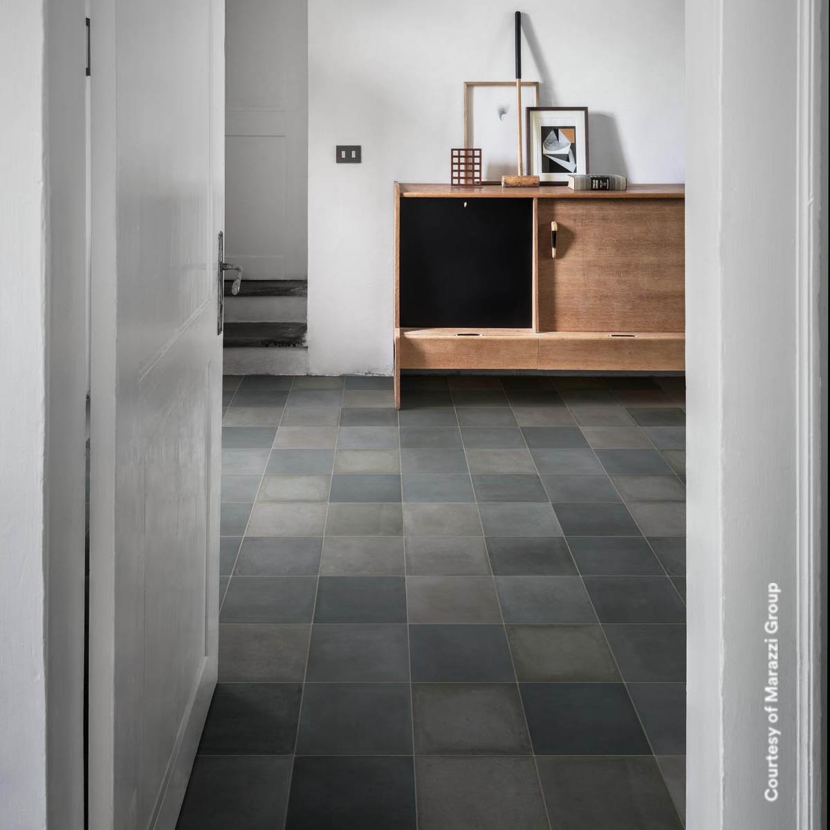 Interior con Pavimento D_Segni Blend Carbone Antideslizante 20x20