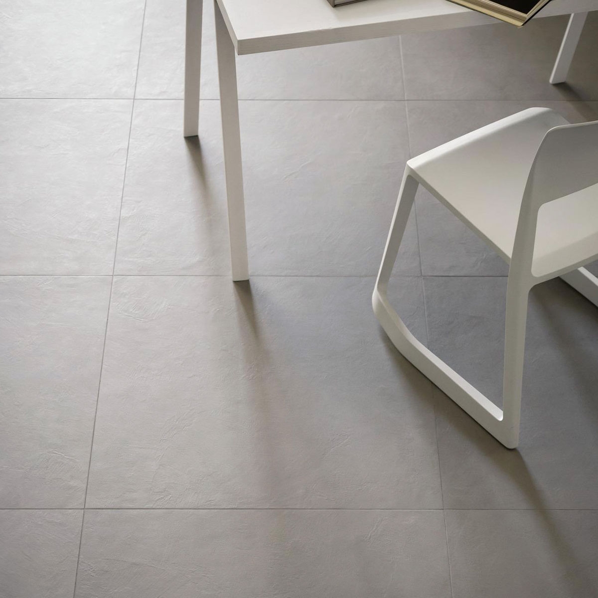 Innenraum mit Block Silver Belag 75x75 (Box 1,13m²) 1