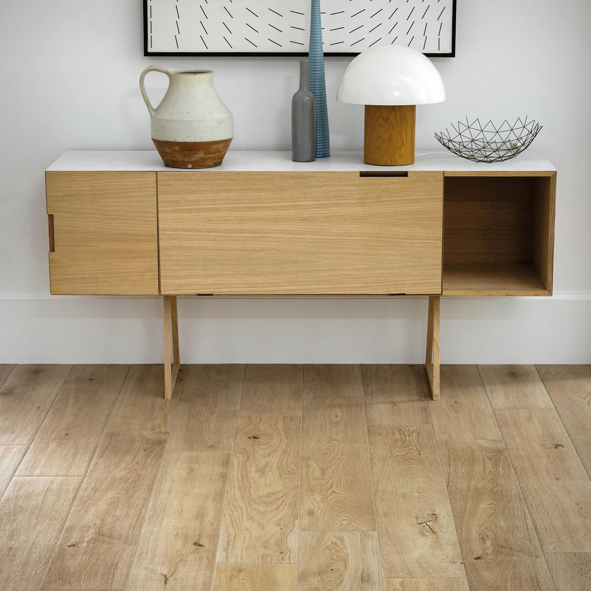 Innenraum mit Treverkever Naturboden 20x120 (Box 0,96 m²)
