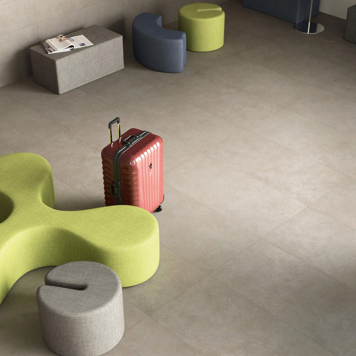 Intérieur avec sol Mystone Silverstone Grigio 60x120 (Box 1.44m2)