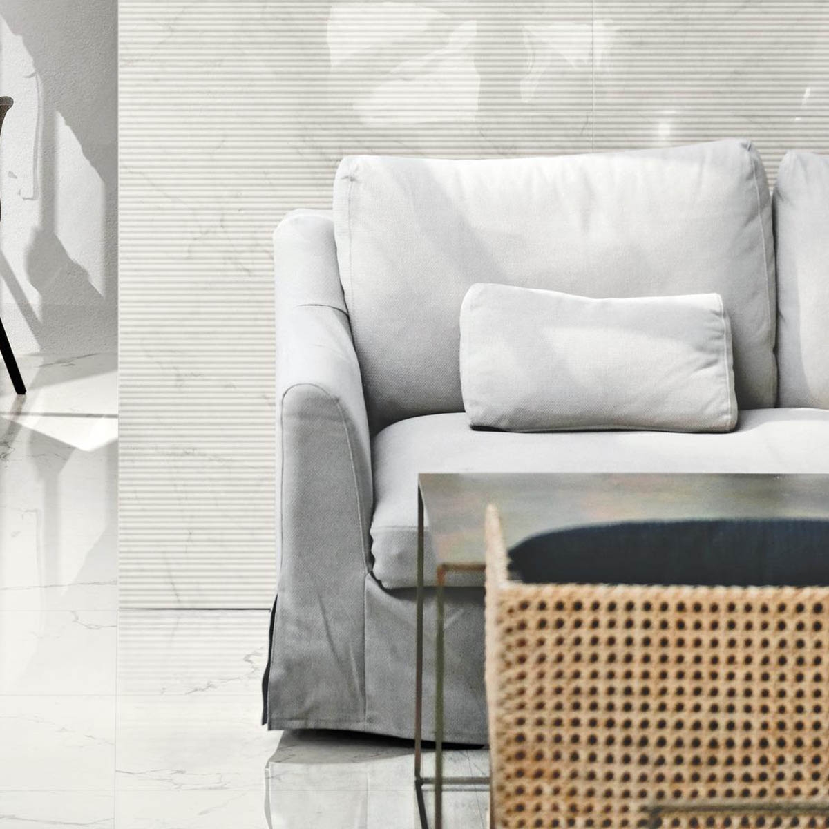 Sala con Revestimiento Marbleplay Statuarietto Struttura Mikado 3D 30x90