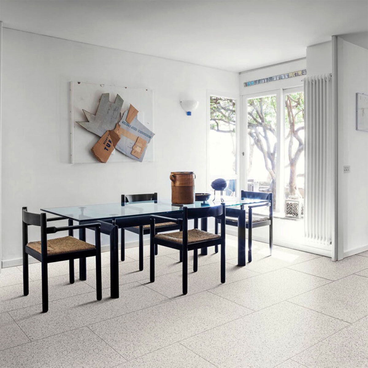 Intérieur avec sol blanc pince 60x120