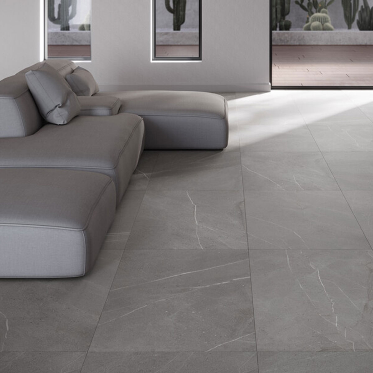 Innenraum mit Alpi Grigio rutschfestem Boden 60x120