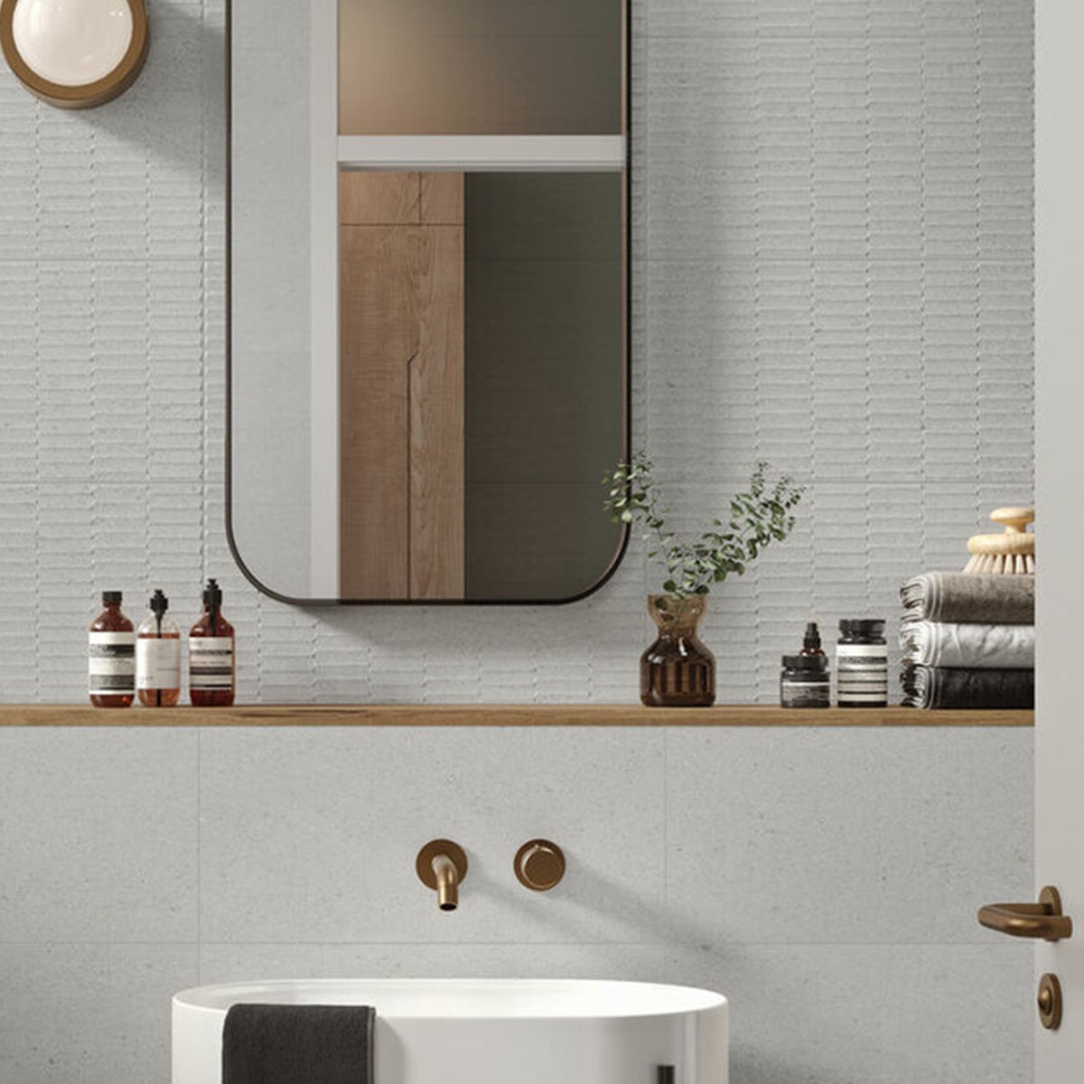 Baño con revestimiento Blunt Grey 30x60