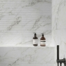 Baño con revestimiento Firenze Infinite White 25x50