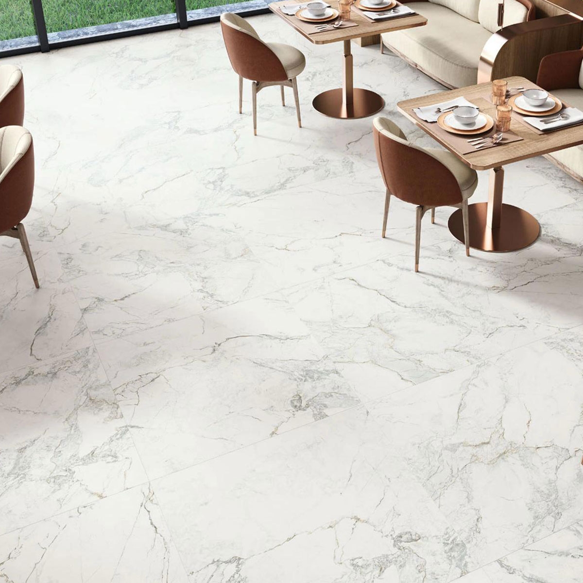 Innenraum mit Iguazú 1865 Weißer Belag 100x100 (Kasten 1m²)