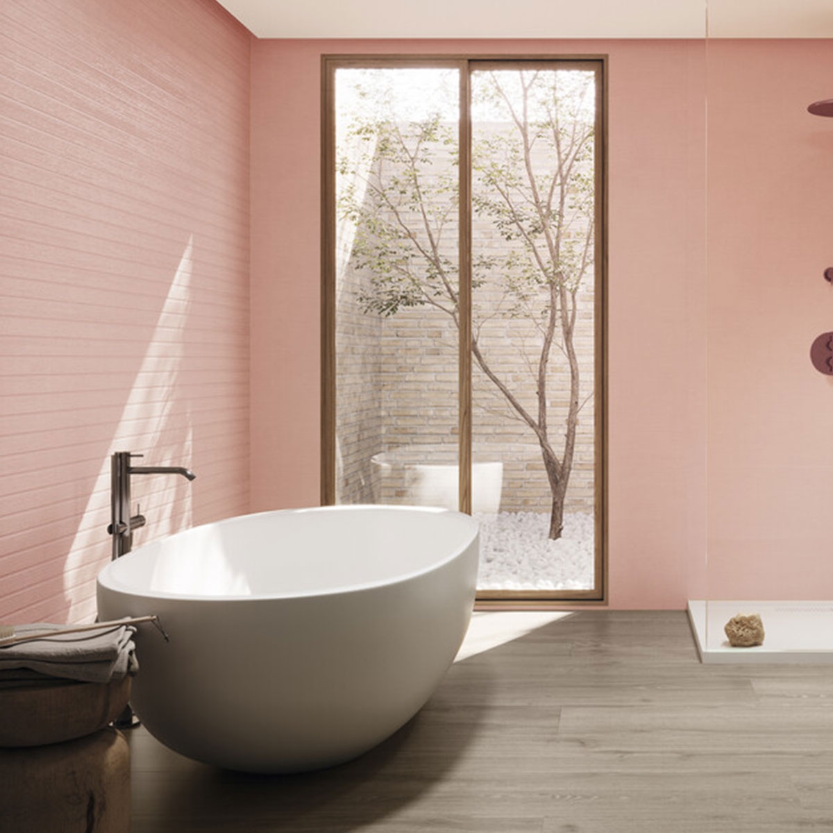 Baño con revestimiento Ikon Aural Clay 60x120