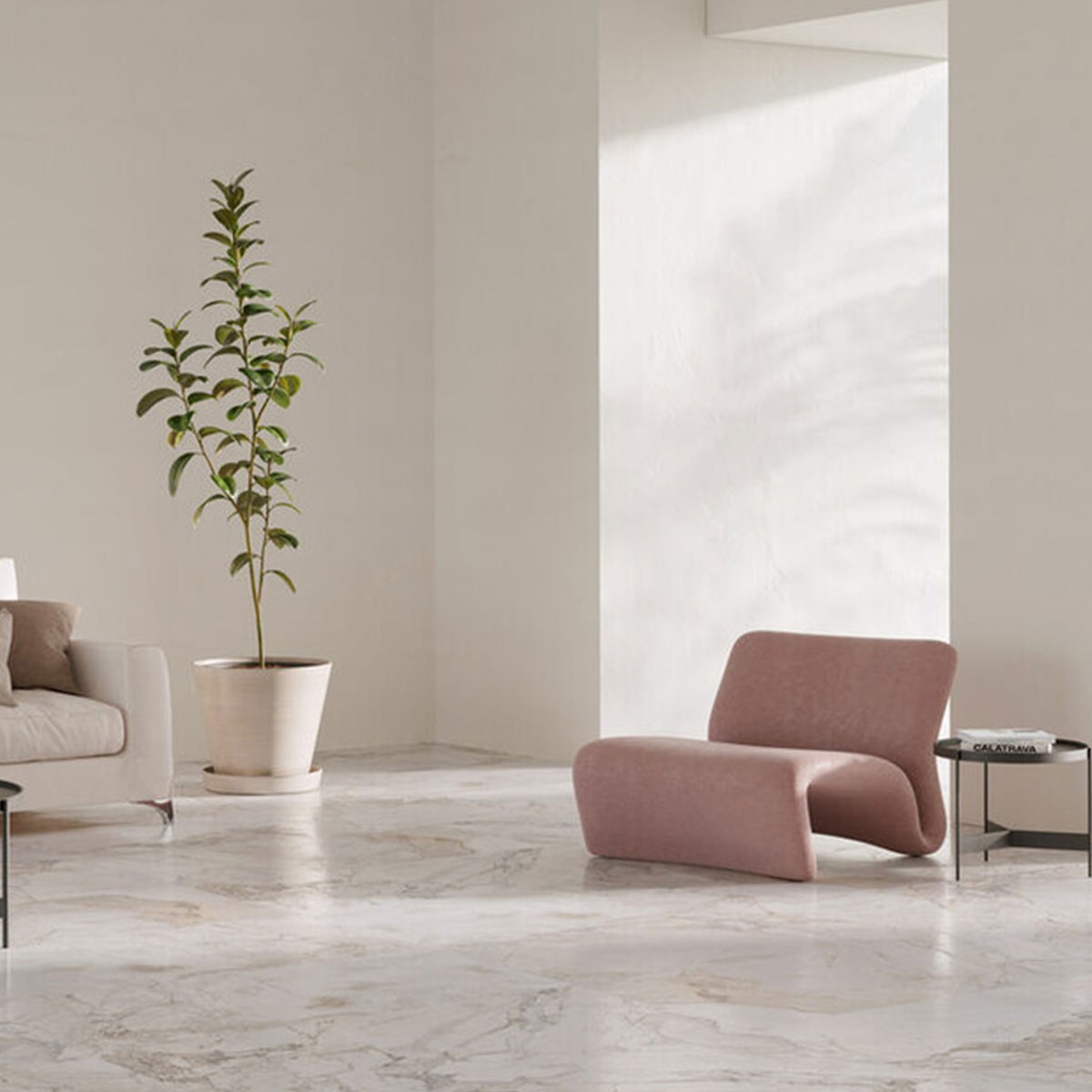 Baño con pavimento Matarazzo Pure Pulido 60x120