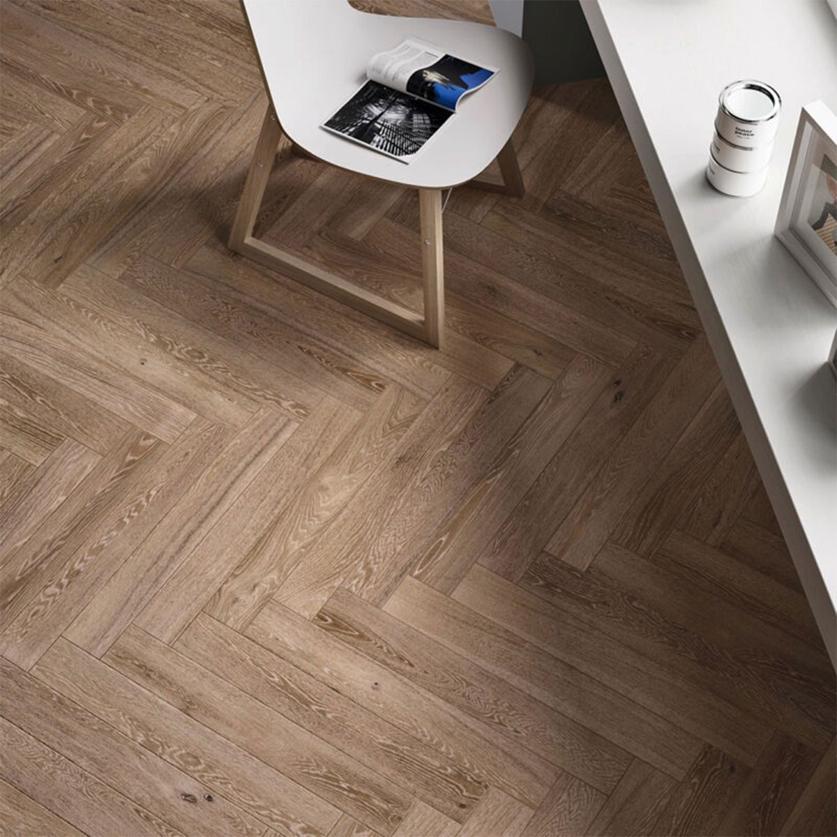 Intérieur avec revêtement beige Treverkcharme 10x70