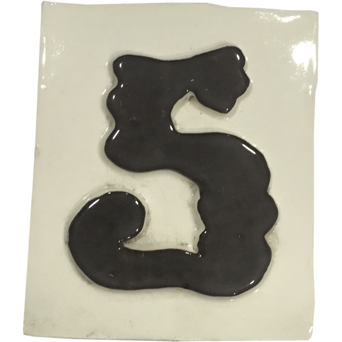 Number 5 - for Façades and Doors of Houses and Dwellings - Exposuna Cerámicas