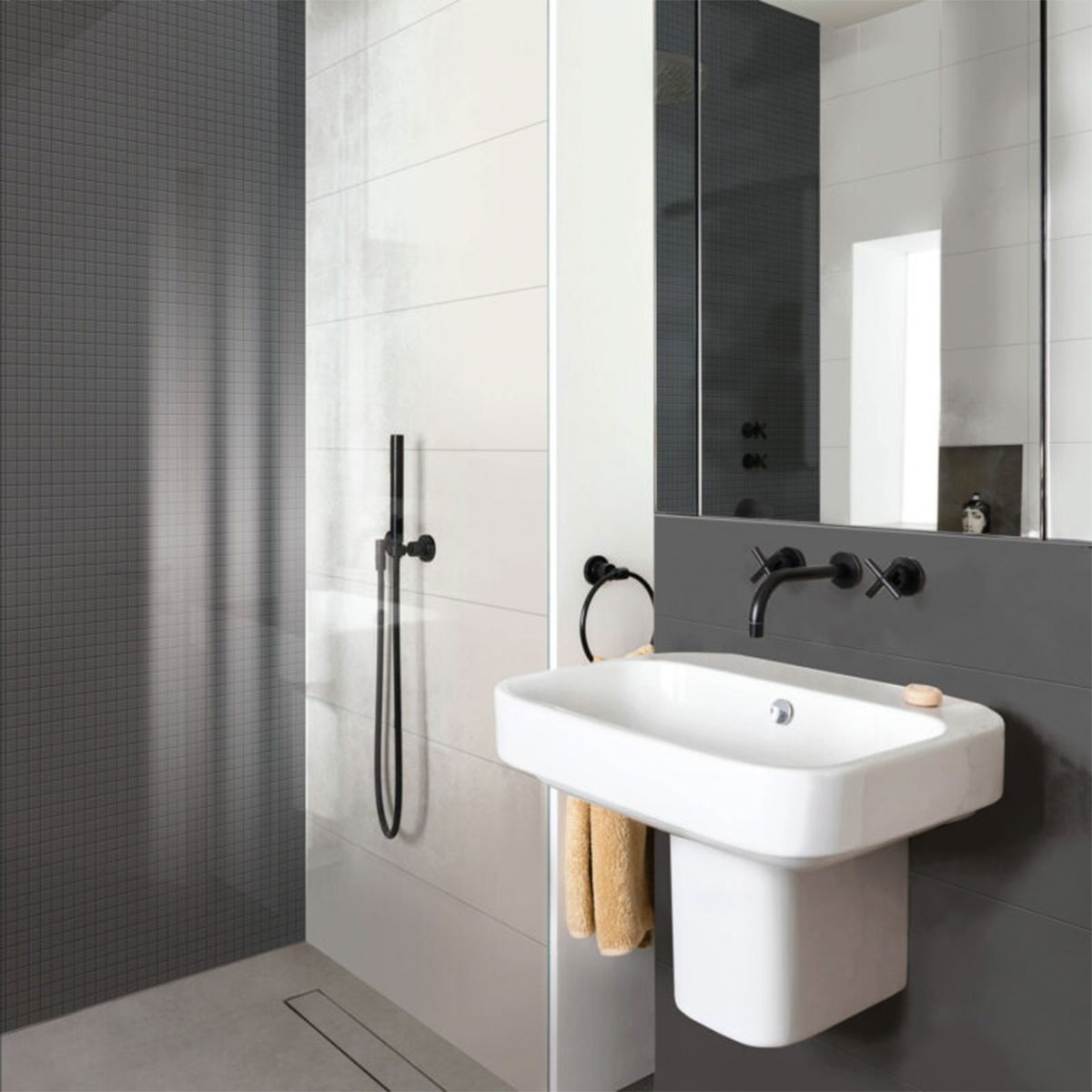 Intérieur avec revêtement Stream Anthracite 60x60