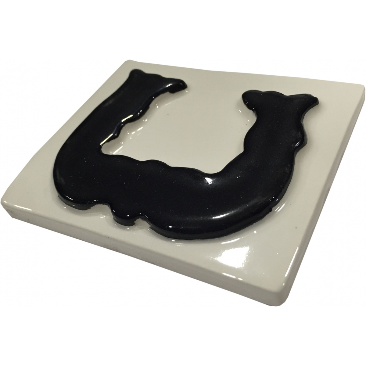 Lettre C - pour les façades et les portes des maisons et des habitations