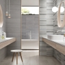 Baño con revestimiento Touche Greige 20x60