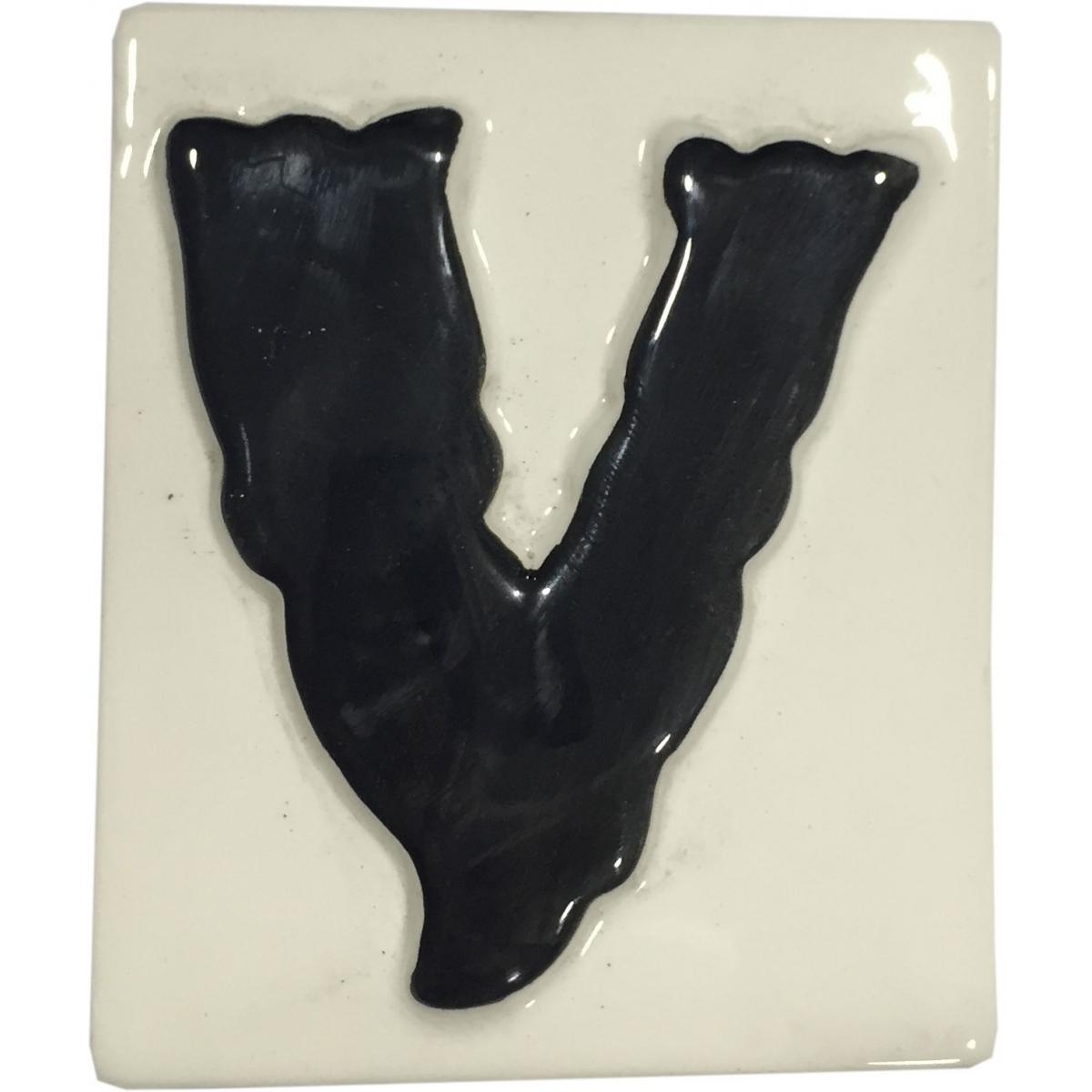 Buchstabe V – für Fassaden und Türen von Häusern und Wohnhäusern – Exposuna Cerámicas