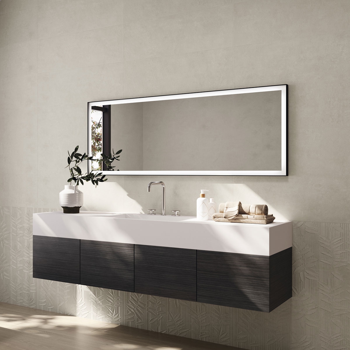 Casa de banho com revestimento Arles Foret Moka 30x90