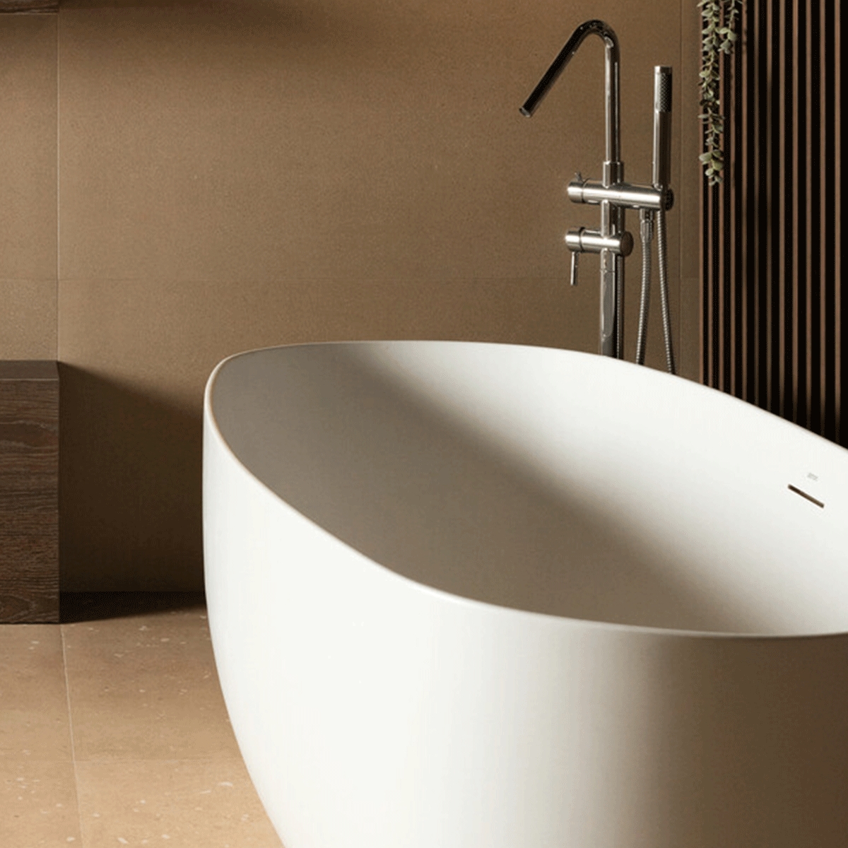 Badezimmer mit Santelmo Fine Gold Verkleidung 60x120 (Box 1,44 m²)