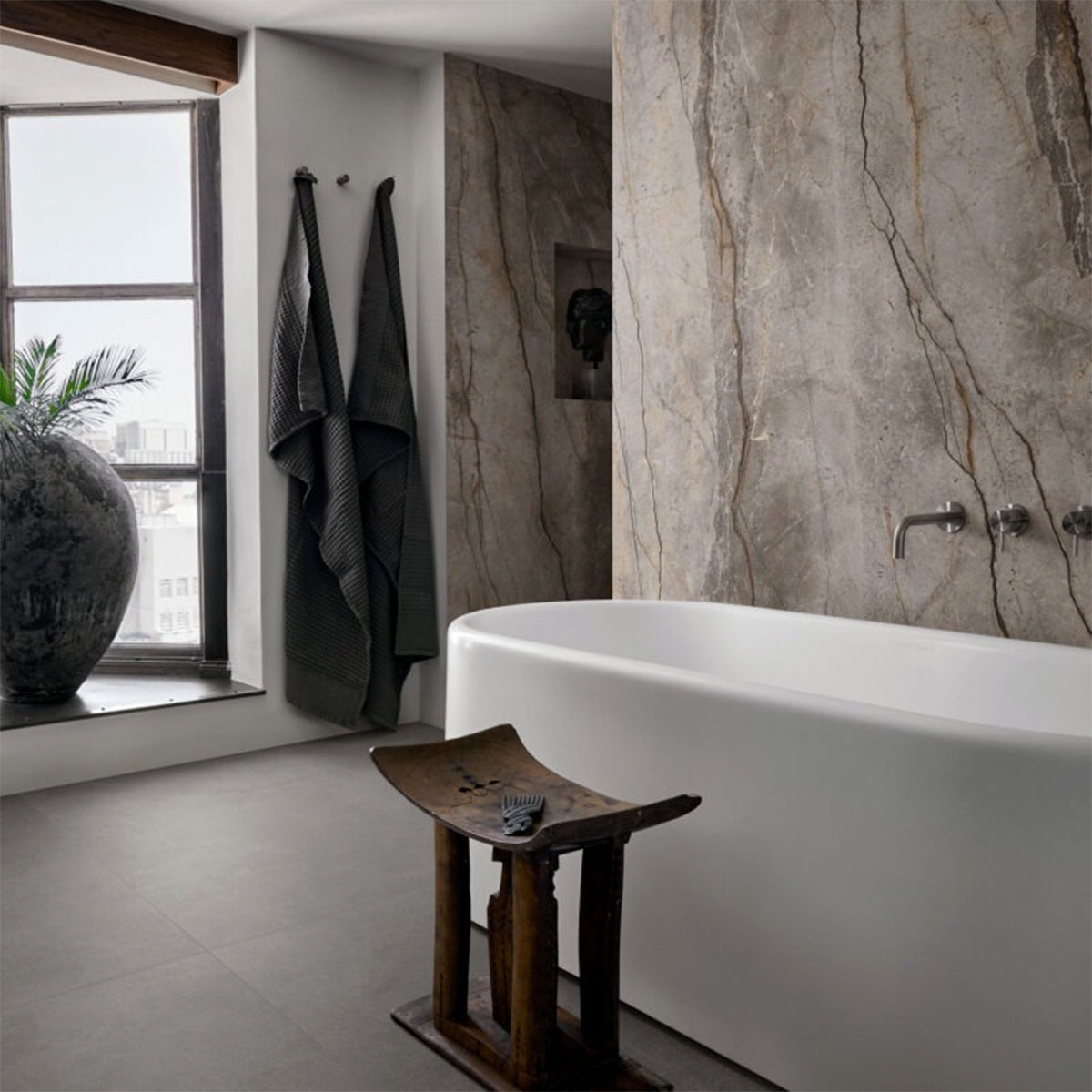 Innenraum mit Cementum Olive-Boden 120x120