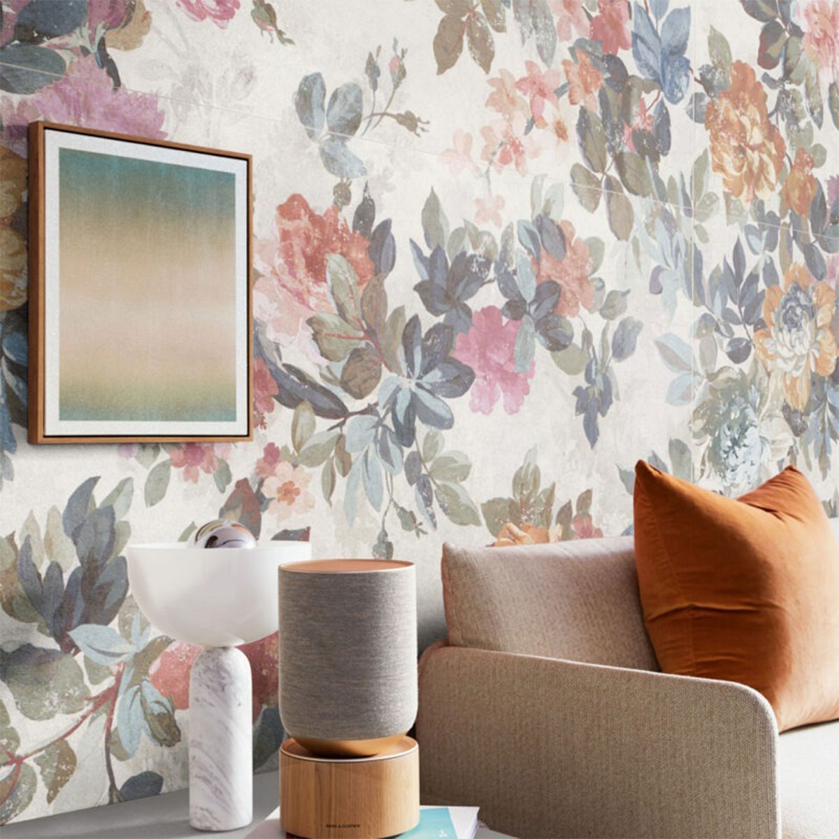 Interior with coatingCementum Panello Spring Nickel 120x120