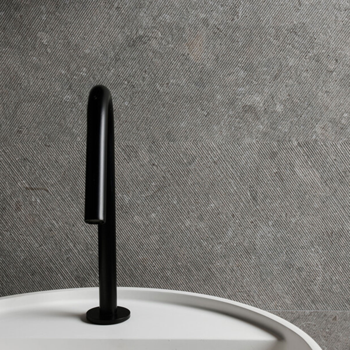 Parafuso Meridia Prata 40x120 revestimento imitação de pedra