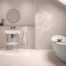 Baño con revestimiento AT Murano Relieve Marfil 33,3x55