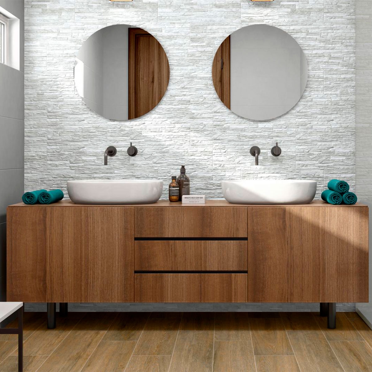 Baño con revestimiento AT Teide Neutro 17x52