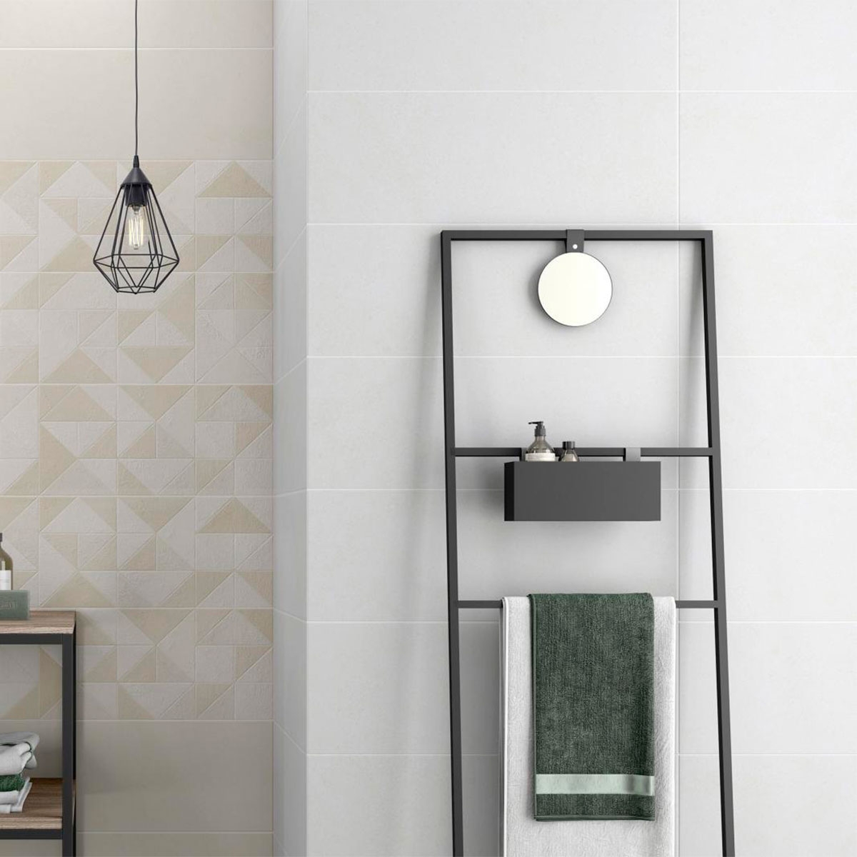 Bathroom with AT Thule Arena 25x70 coating