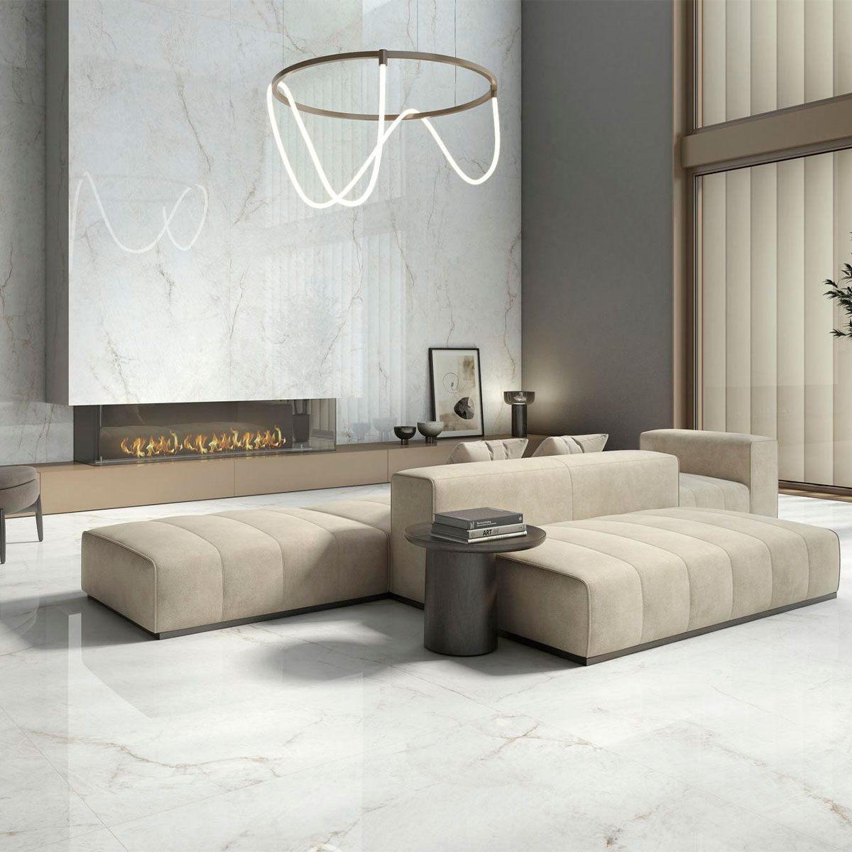 Sala de estar com piso e azulejos de parede Crystal White 120x120