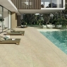 Exterior con pavimento Bedford Sand Antideslizante 120x120