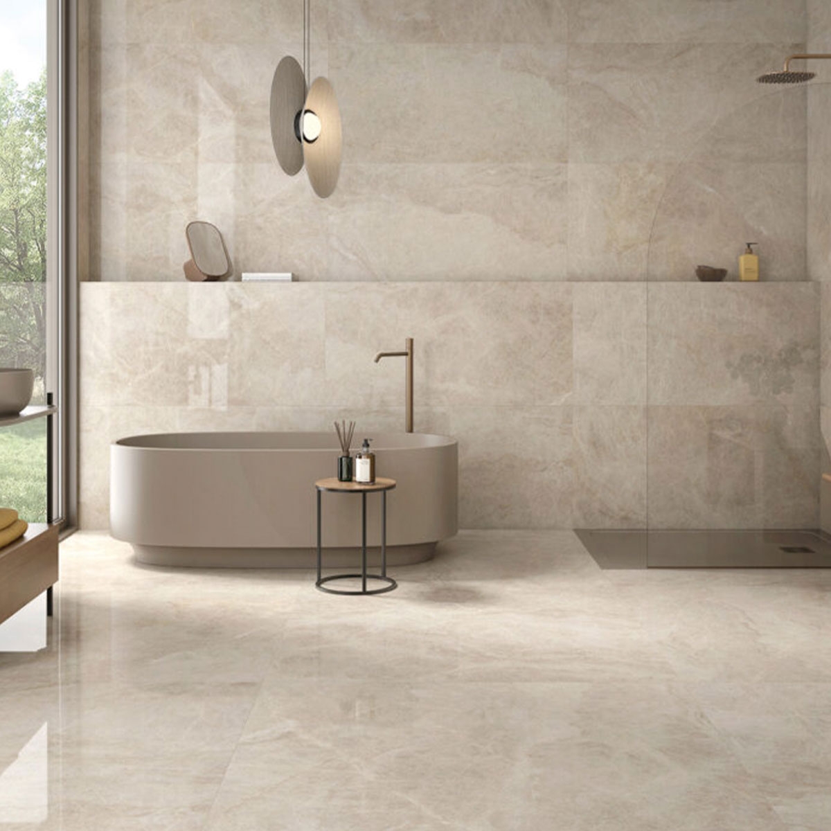 Badezimmer mit Tajmahal Tan poliertem Boden 120x120 (Box 1,44 m²)