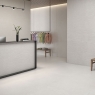 Intérieur avec revêtement de sol et mur Mémoire White 120x120