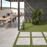 Außenansicht mit Adz Ground Gray rutschfester Belag 60x60 20 mm (Box 0,72 m²)
