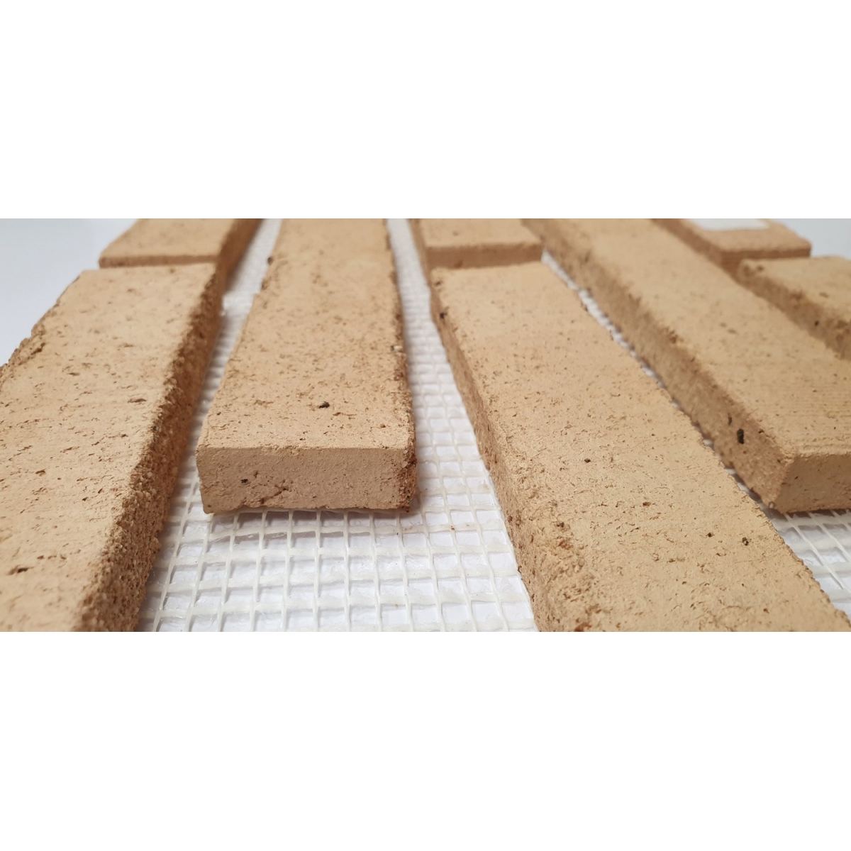 Tuile en maille de brique rustique pour revêtement intérieur et extérieur dans les tons blancs