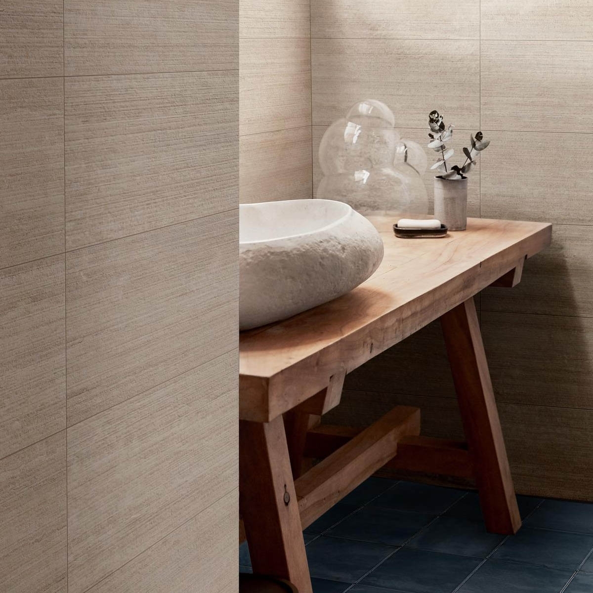 Baño con Revestimiento Travertino Classico Strutturato Righe 30x60