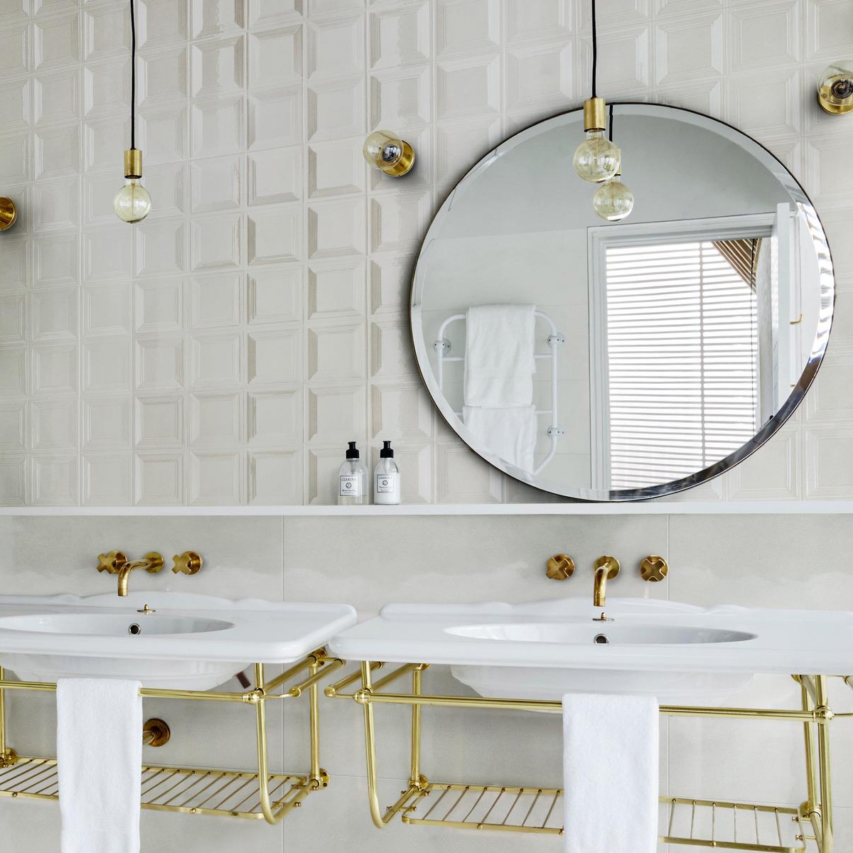 Interior con revestimiento Bliss Ice 3D Square 30x90