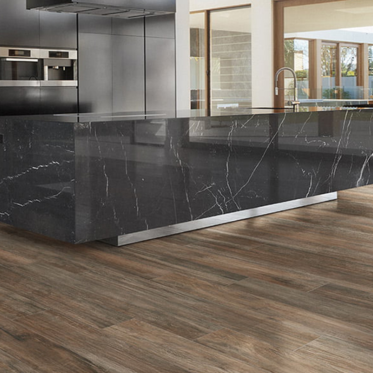 Interior con Pavimento Retiro Park 20x120