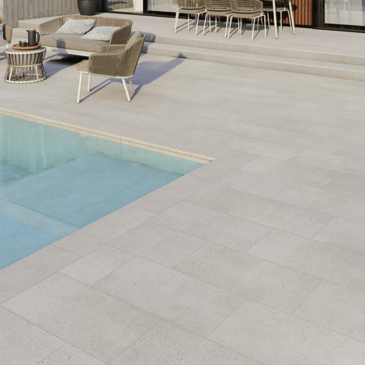 Exterior com pavimento branco antiderrapante Posets 36x72