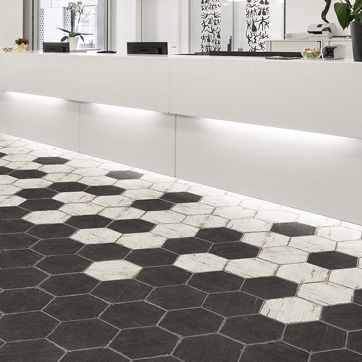 Interior con Pavimento Retro Blanc Hex Antideslizante 36x41,5 (Caja 1 m2)