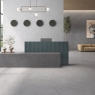 Sala de estar com pavimento Talo Gray 60x120