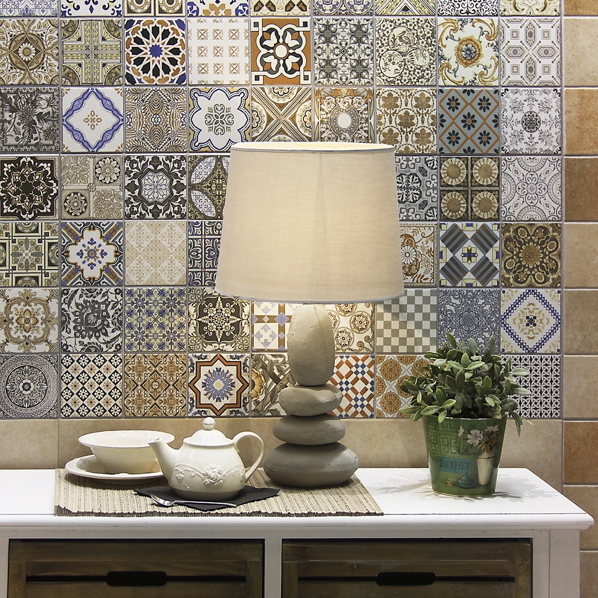 Interior com revestimento Provenza Deco 44x44