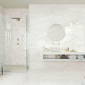 Baño con Revestimiento Marbleplay Decoro Naos White 30x90