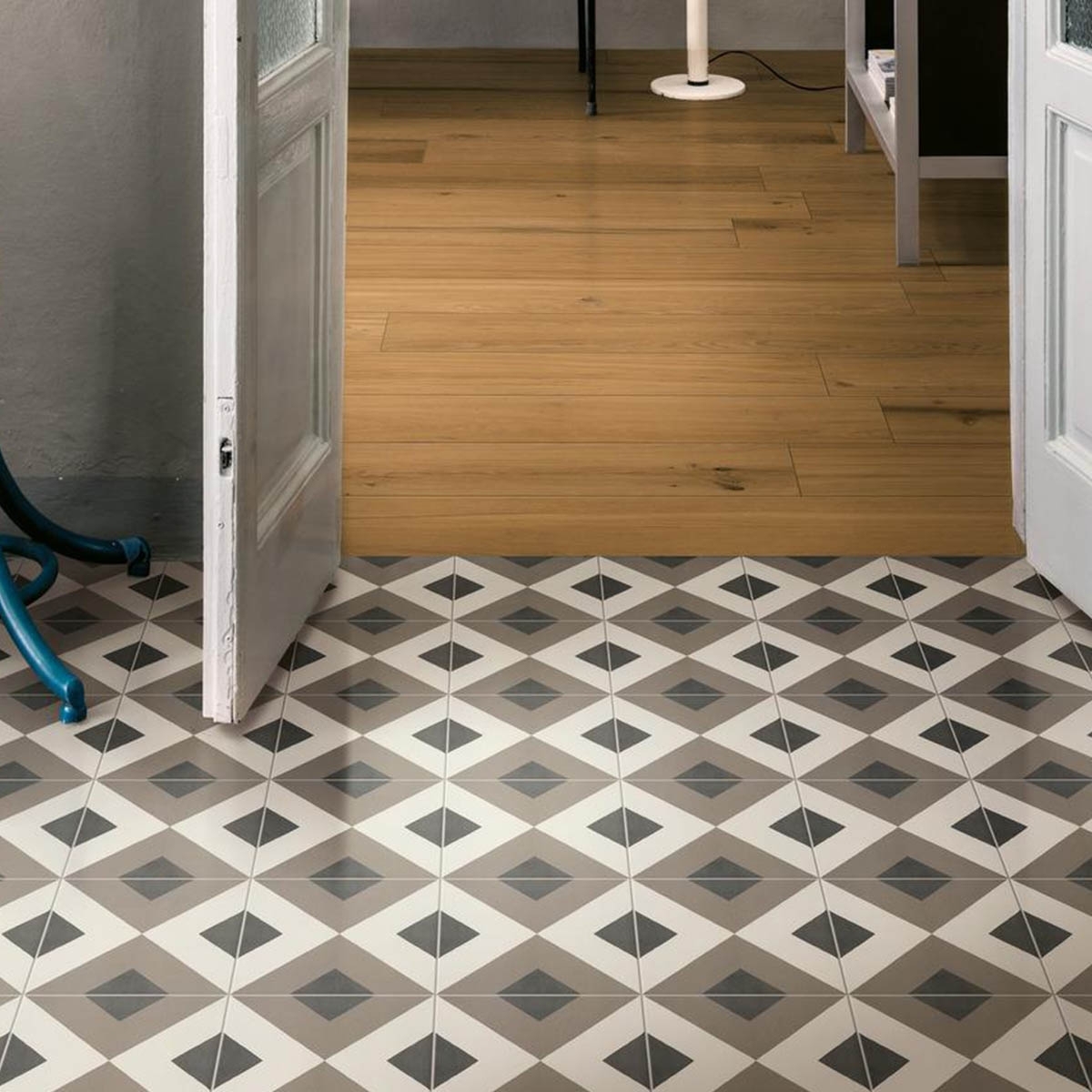 Interior with Pavement D_Segni Tappeto Macro 1 Broth 20x20