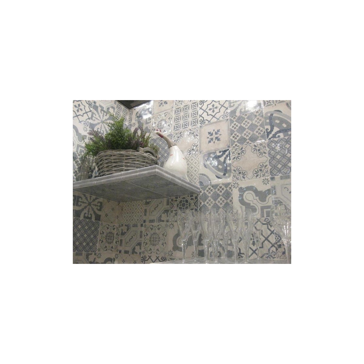 Online kaufen Sie Decor Antiqua (m2) – Fliesen für Innenräume als Ticket